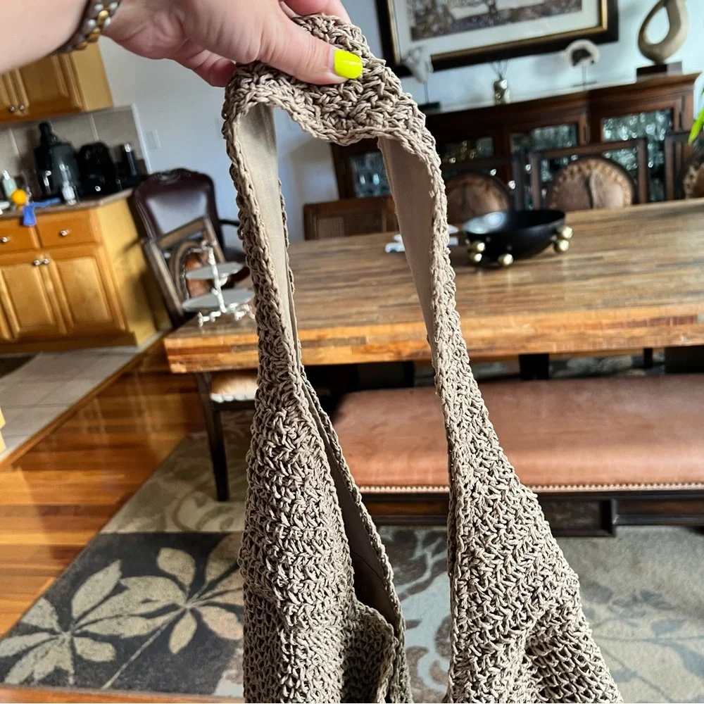 Banana Republic Straw Market Tote Bag - Picture 5 of 8